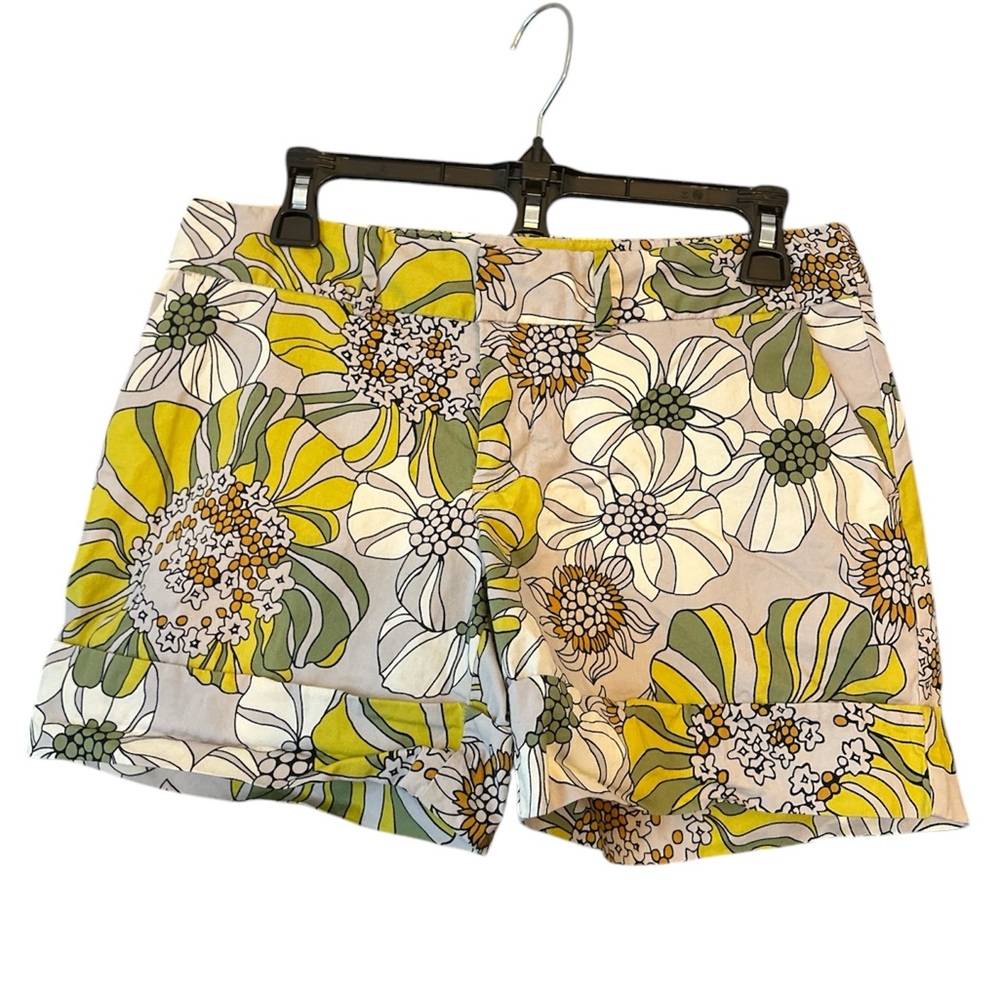 Retro Vibes Floral Shorts - Size 6
